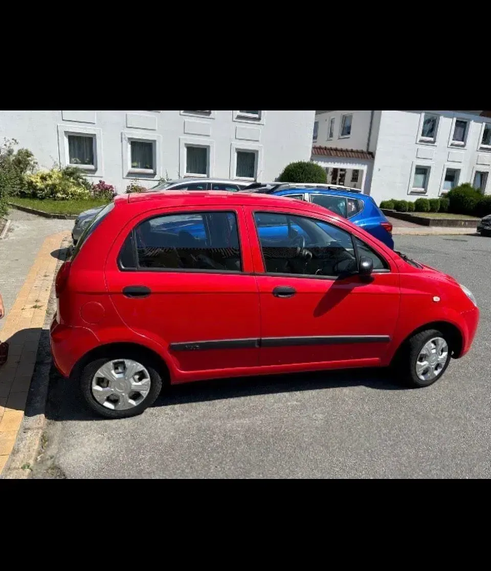 Gebraucht Chevrolet Matiz SE 67 PS (49 kW) 2009 Rot Kleinwagen