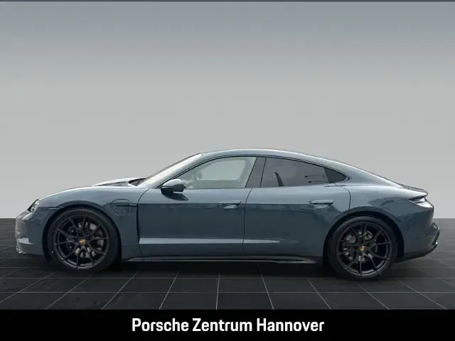 Neu Porsche Taycan GTS 514 kW (700 PS) 2026 Blau Limousine