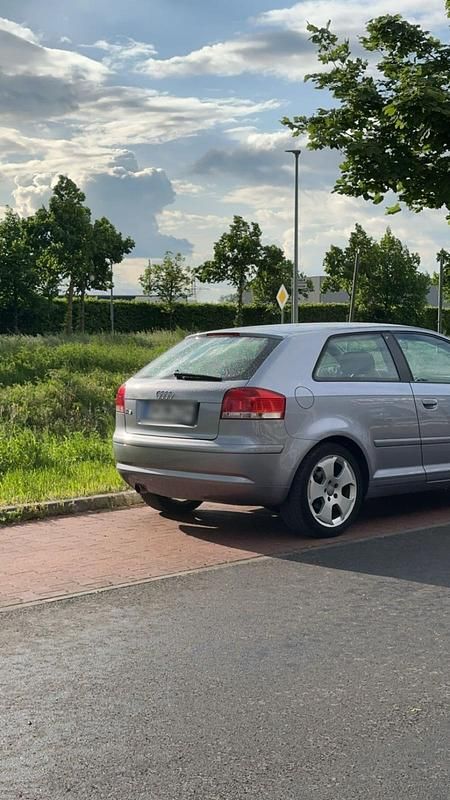 Gebraucht Audi A3 116 PS (85 kW) 2003 Silber Kleinwagen