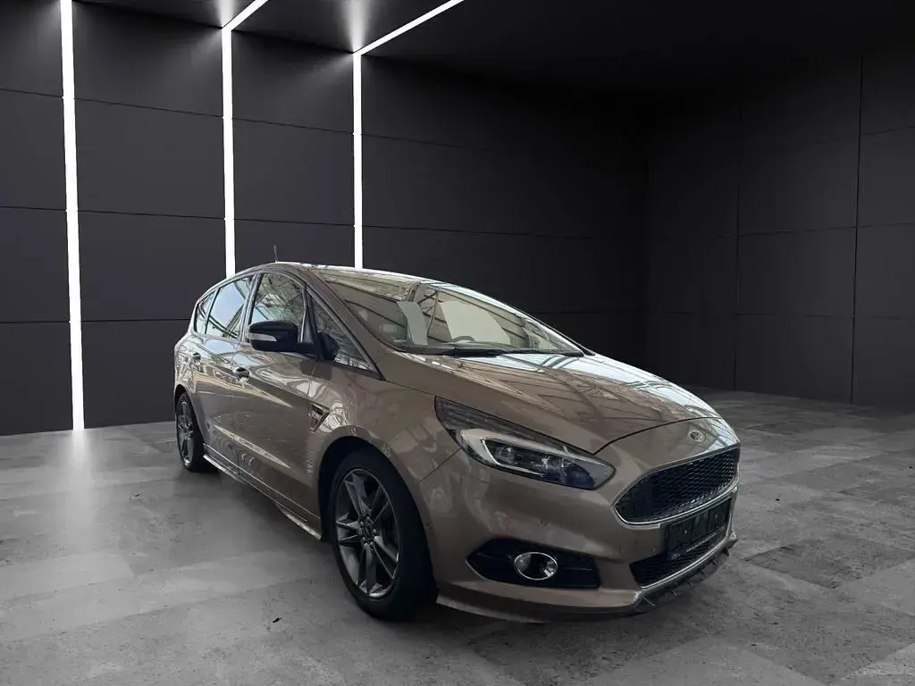 Gebraucht Ford S-MAX ST-Line 190 PS (139 kW) 2019 Silber Van / Kleinbus
