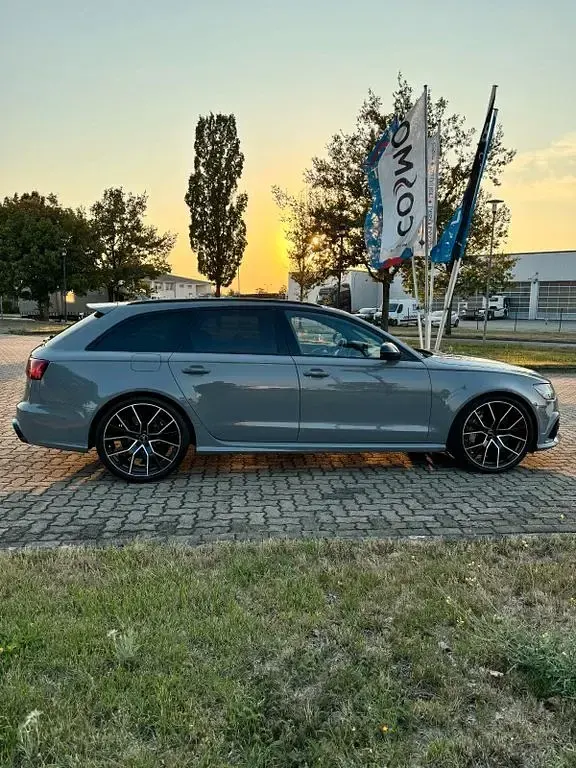 Gebraucht Audi RS6 Performance 605 PS (444 kW) 2018 Grau Kombi