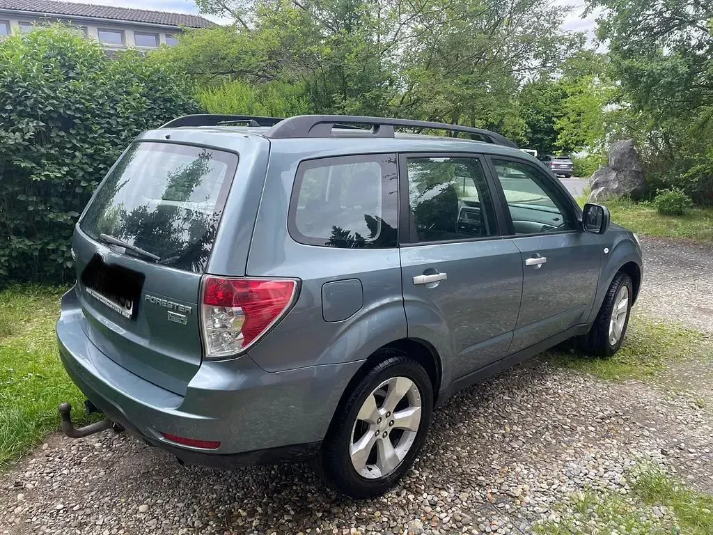 Gebraucht Subaru Forester Comfort 147 PS (108 kW) 2010 Grün SUV