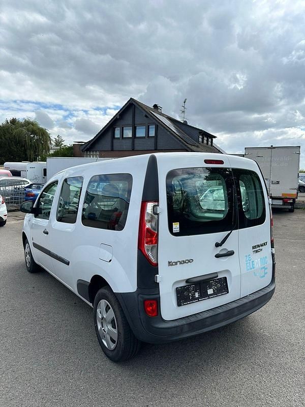 Usata Renault Kangoo 44 kW (60 CV) 2017 Bianco Monovolume