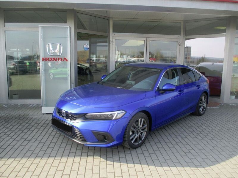 Prem crystal blue m Gebraucht 2025 Honda Civic Elegance Limousine | 33.990 € - Bild 1/4