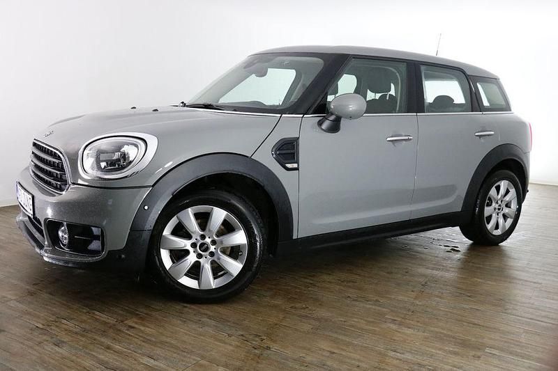 Grau Gebraucht 2018 Mini One D Countryman SUV | 14.990 € (Fairer Preis) - Bild 1/4