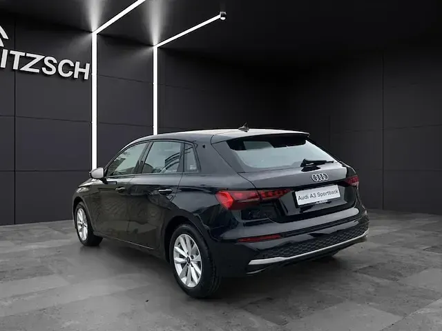 Gebraucht Audi A3 Ambiente 116 PS (85 kW) 2026 Mythosschwarz metallic Limousine