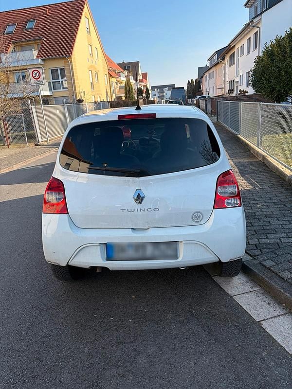 Używany Renault Twingo 76 KM (55 kW) 2010 Biały Hatchback