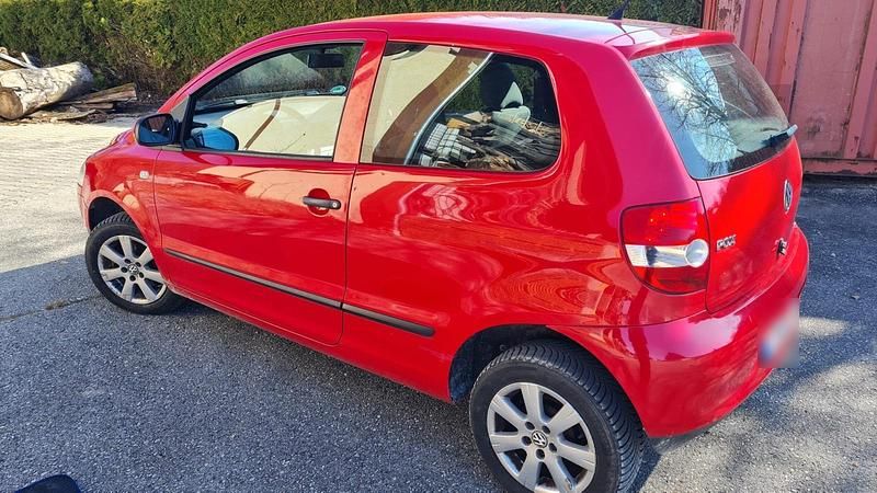 Gebraucht VW Fox 75 PS (55 kW) 2007 Rot Kleinwagen