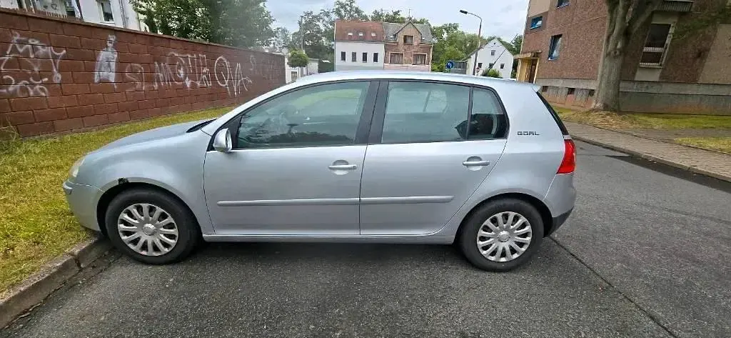 Gebraucht VW Golf IV 85 PS (62 kW) 2006 Grün Limousine