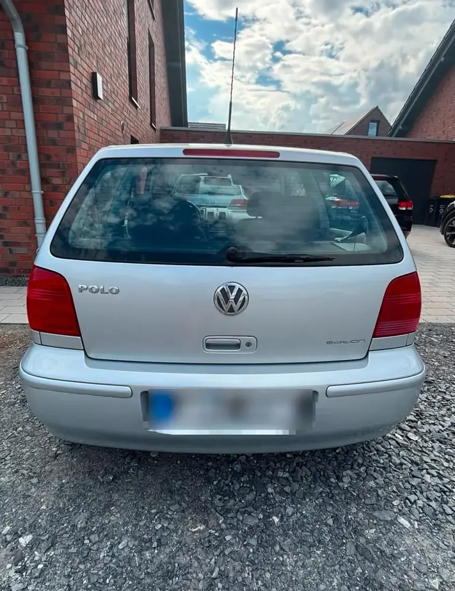Gebraucht VW Polo 50 PS (36 kW) 2000 Silber Kleinwagen