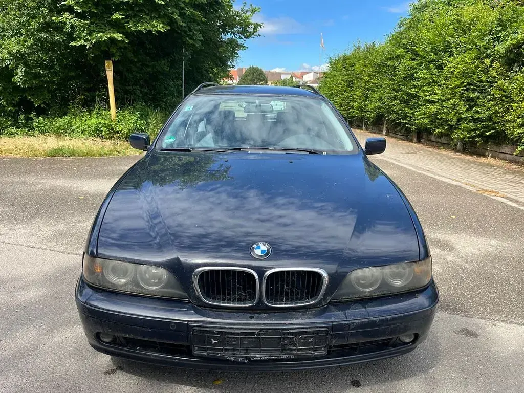 Gebraucht BMW 530 231 PS (169 kW) 2000 Blau Kombi