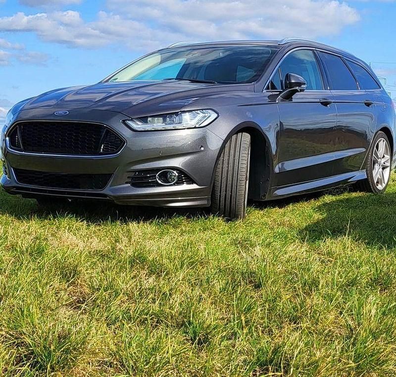 Gebraucht Ford Mondeo Titanium S 241 PS (177 kW) 2015 Grau Limousine