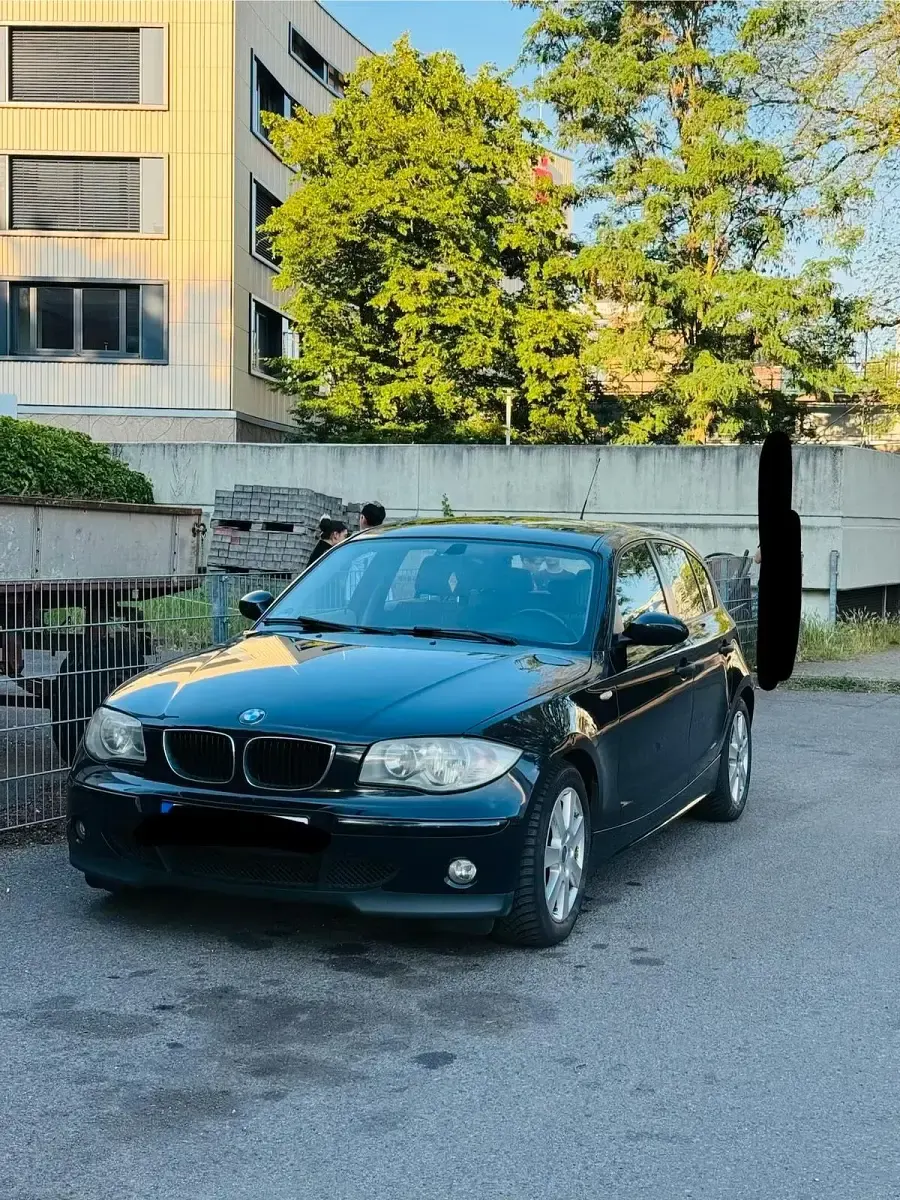 Gebraucht BMW 118 122 PS (89 kW) 2007 Blau Kleinwagen