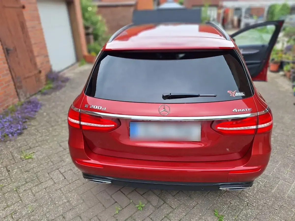 Gebraucht Mercedes E400 340 PS (250 kW) 2018 Rot Kombi
