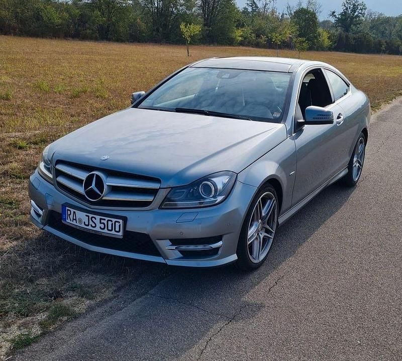 Gebraucht Mercedes C350 306 PS (225 kW) 2012 Grau Coupé