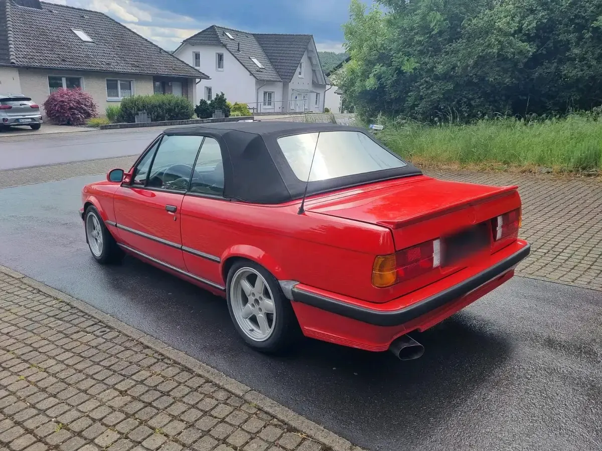 Gebraucht BMW 320 Cabriolet 129 PS (94 kW) 1991 Rot Cabrio