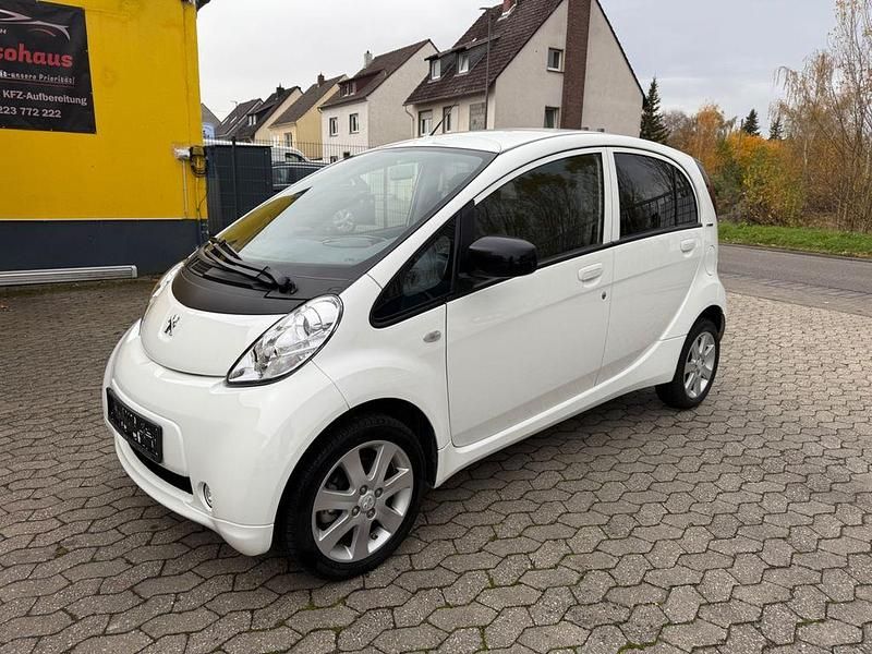 Gebraucht Peugeot iON Active 35 kW (48 PS) 2016 Kleinwagen