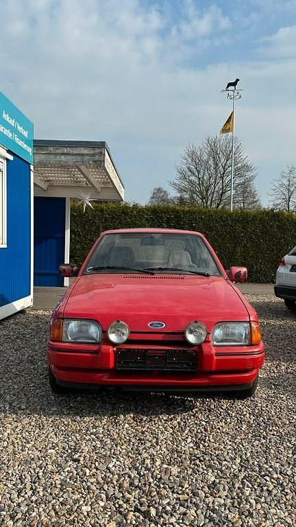 Gebraucht Ford Escort 60 PS (44 kW) 1987 Rot