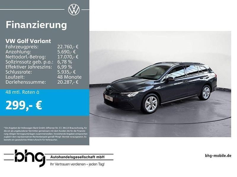 Grün Gebraucht 2023 VW Golf VIII Life Kombi | 22.760 € (Fairer Preis) - Bild 1/4