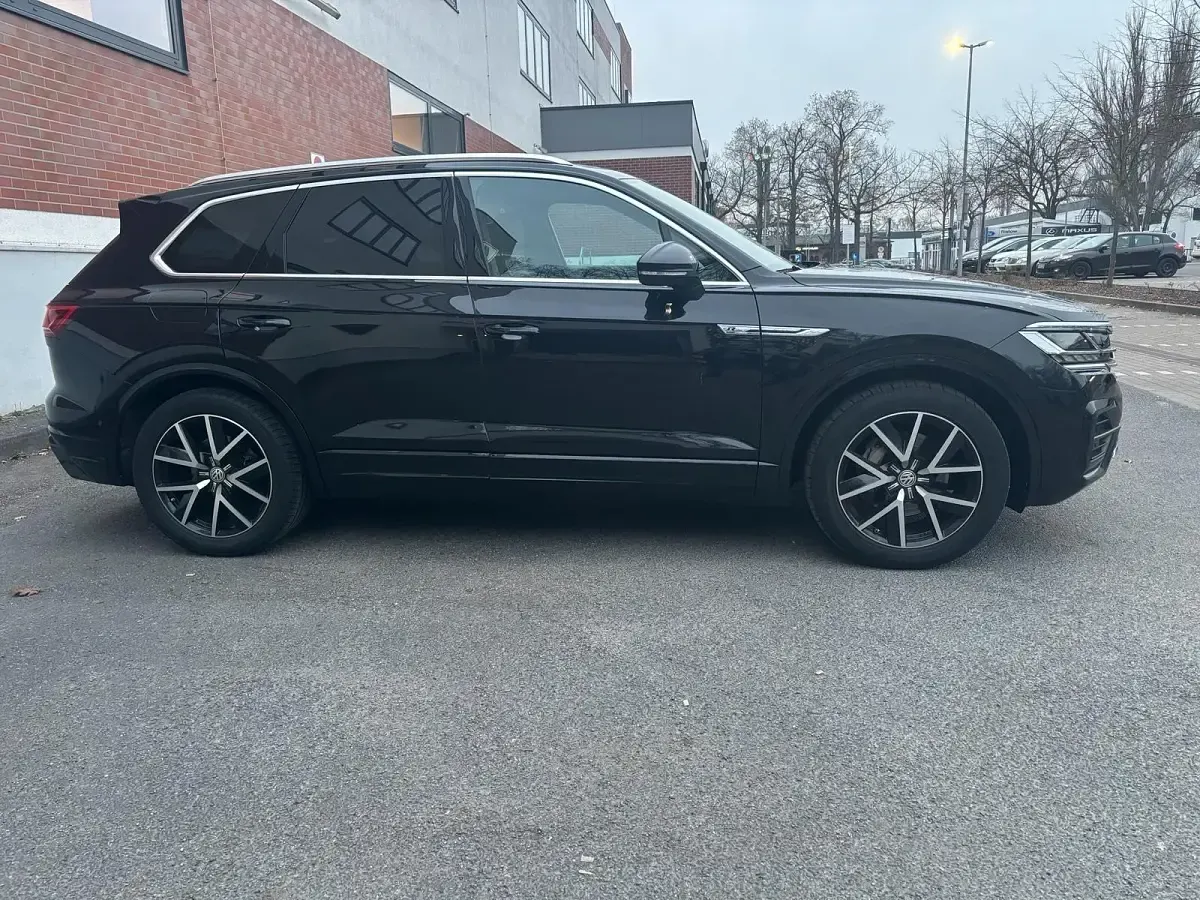 Gebraucht VW Touareg 286 PS (210 kW) 2018 Schwarz SUV