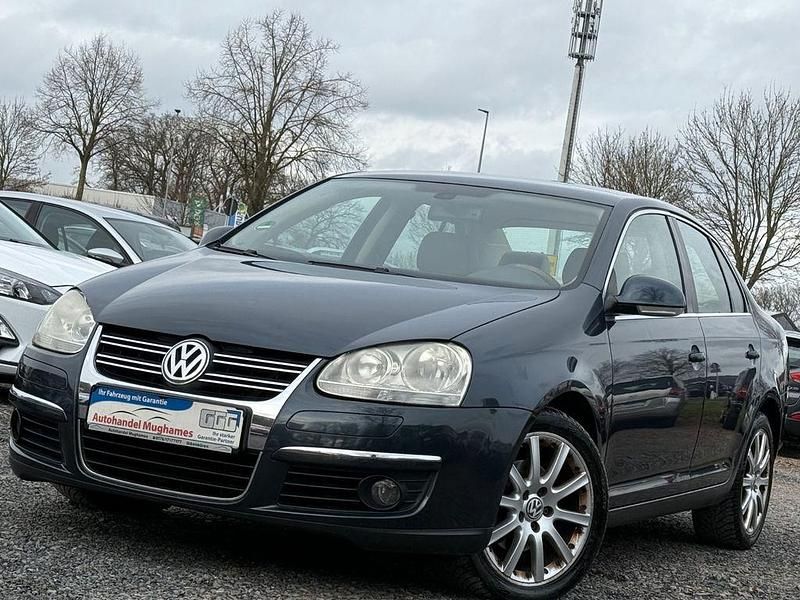 Gebraucht VW Jetta Sportline 150 PS (110 kW) 2006 Blau Limousine