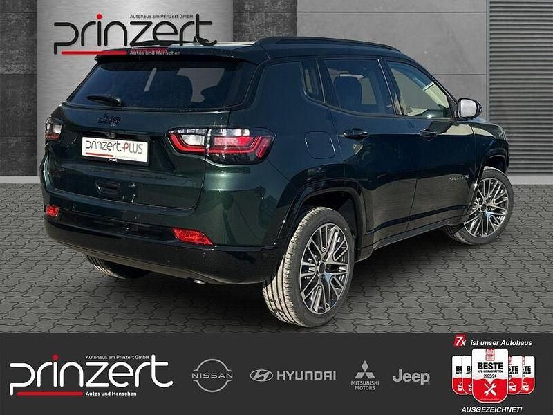 Gebraucht Jeep Compass Summit 131 PS (96 kW) 2025 Blue shade SUV