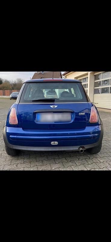 Gebraucht Mini ONE 90 PS (66 kW) 2004 Blau Kleinwagen