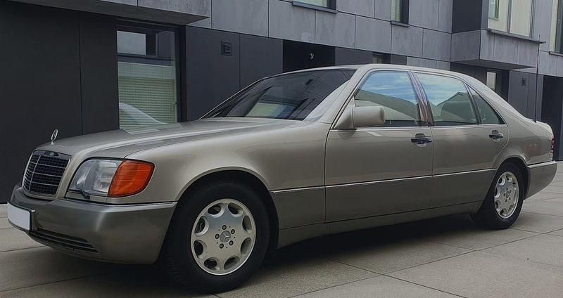Beige Gebraucht 1991 Mercedes S600L Limousine | 25.600 € - Bild 1/4