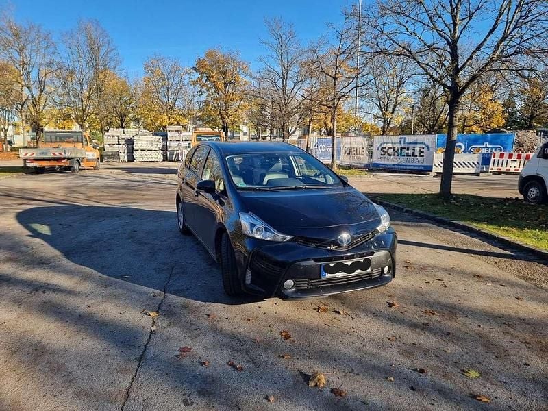 Schwarz Gebraucht 2019 Toyota Prius+ Van / Kleinbus | 24.499 € (Guter Preis) - Bild 1/4