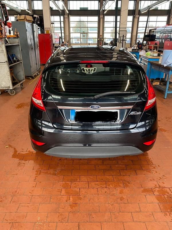 Gebraucht Ford Fiesta Titanium 82 PS (60 kW) 2009 Schwarz Kleinwagen