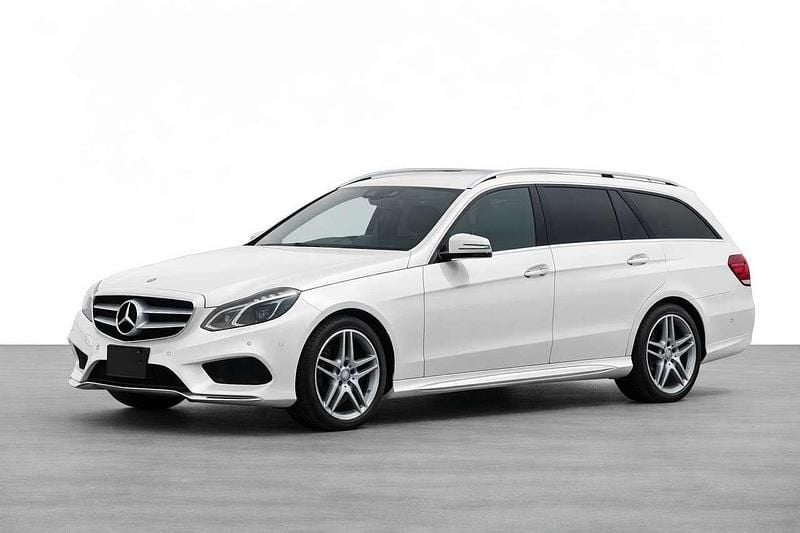 Gebraucht Mercedes E300 AMG 252 PS (185 kW) 2013 Weiß Kombi