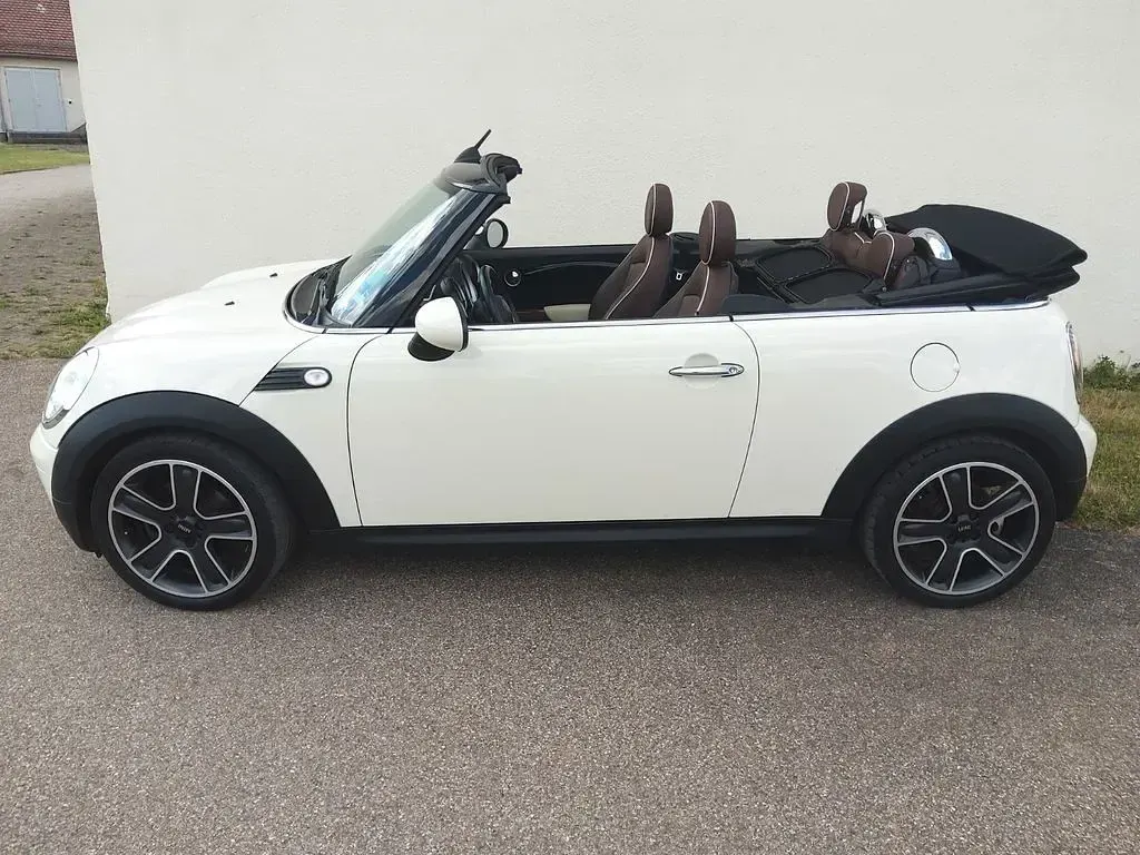 Gebraucht Mini Cooper Cabriolet 120 PS (88 kW) 2009 Weiß Cabrio