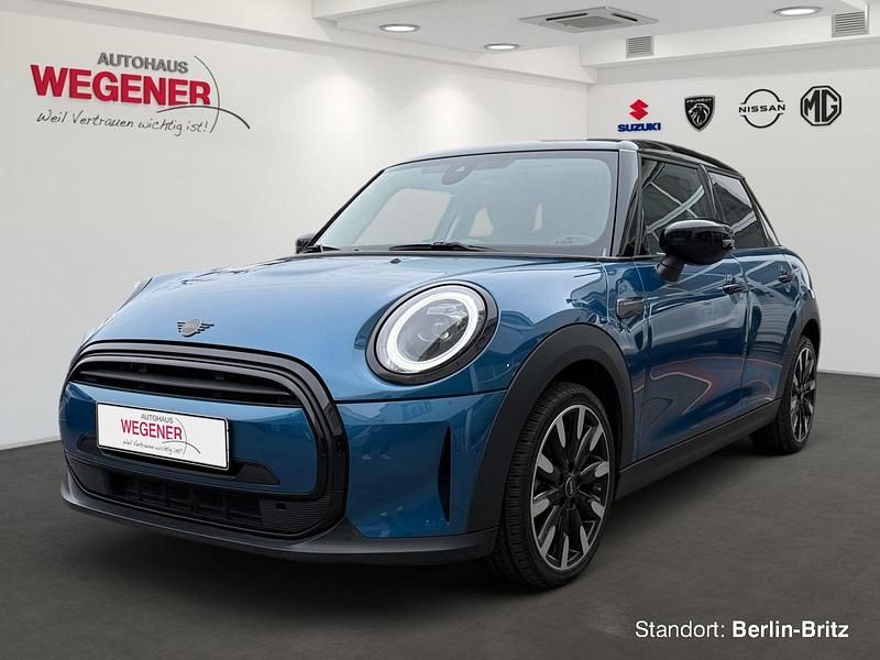 Gebraucht Mini Cooper Classic 136 PS (100 kW) 2024 Blau Kleinwagen
