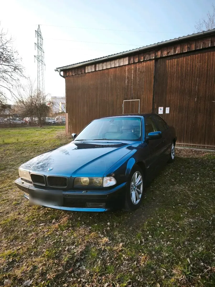 Gebraucht BMW 740 286 PS (210 kW) 1997 Blau Limousine