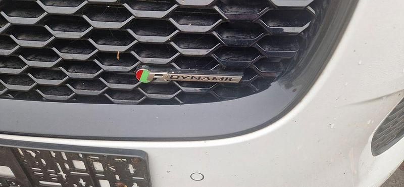 Gebraucht Jaguar E-Pace R-Dynamic 179 PS (131 kW) 2019 Weiß SUV