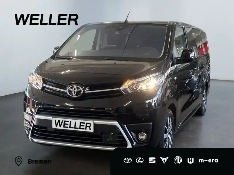 Graphitschwarz metallic Gebraucht 2024 Toyota Proace Comfort Van | 33.880 € (Fairer Preis) - Bild 1/3