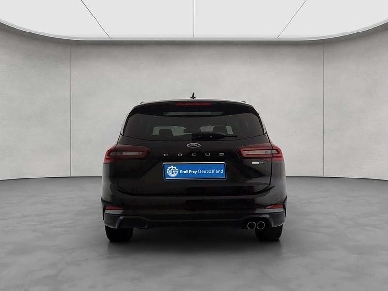 Gebraucht Ford Focus ST-Line 155 PS (114 kW) 2024 Agate black metallic Kombi