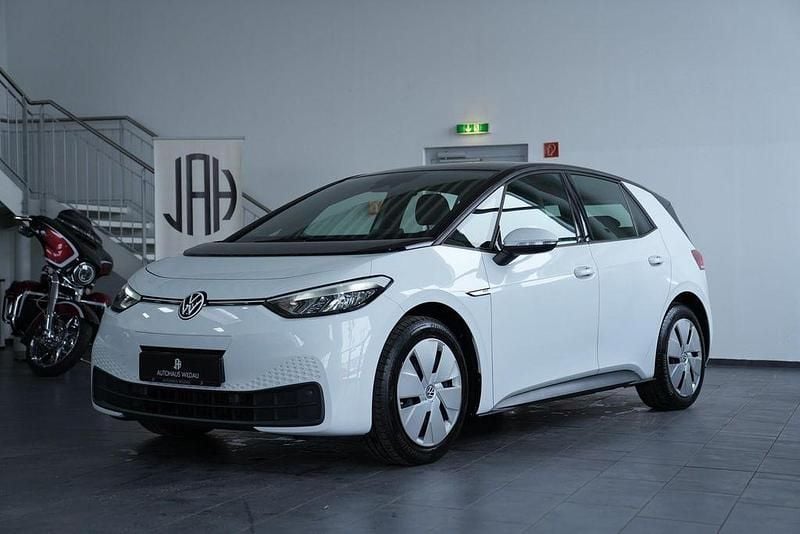 Gebraucht VW ID.3 Pro 106 kW (145 PS) 2021 Gletscherweiß Kleinwagen