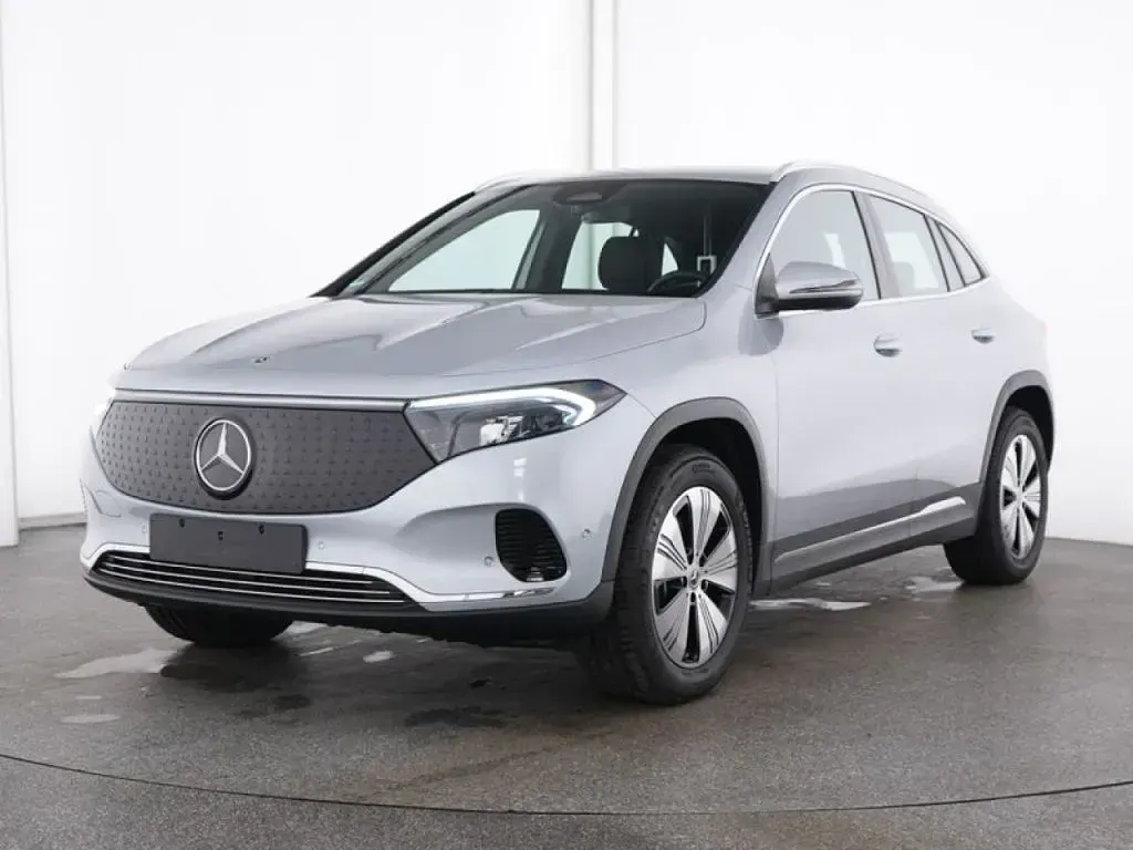 Gebraucht Mercedes EQA350 214 kW (292 PS) 2025 Hightechsilber (metallic) SUV