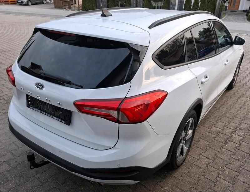 Gebraucht Ford Focus Active 125 PS (91 kW) 2019 Weiß Kombi