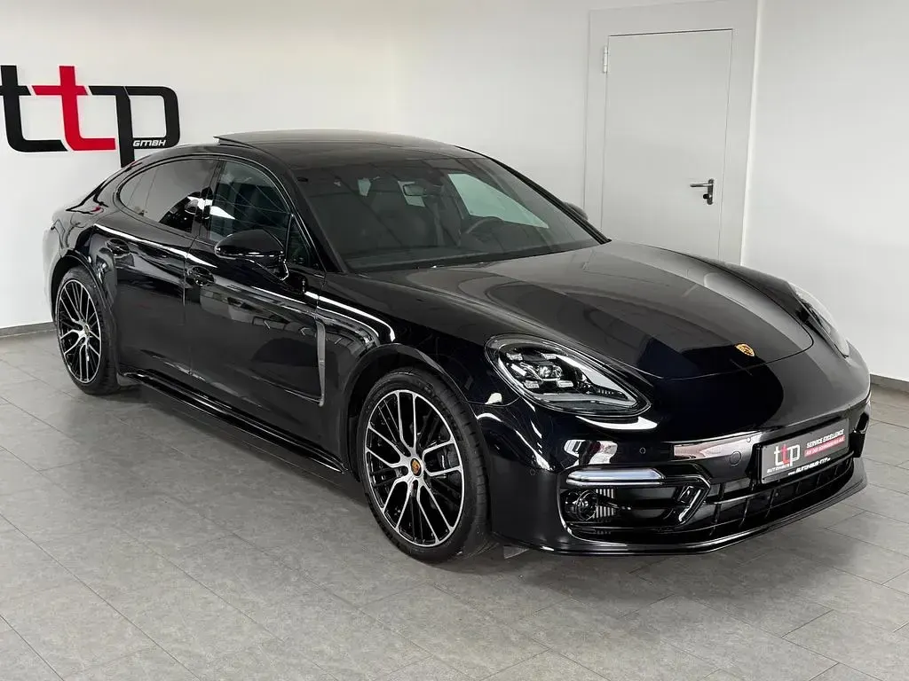 Gebraucht Porsche Panamera 4 Sport 330 PS (242 kW) 2023 Tiefschwarzmetallic Limousine
