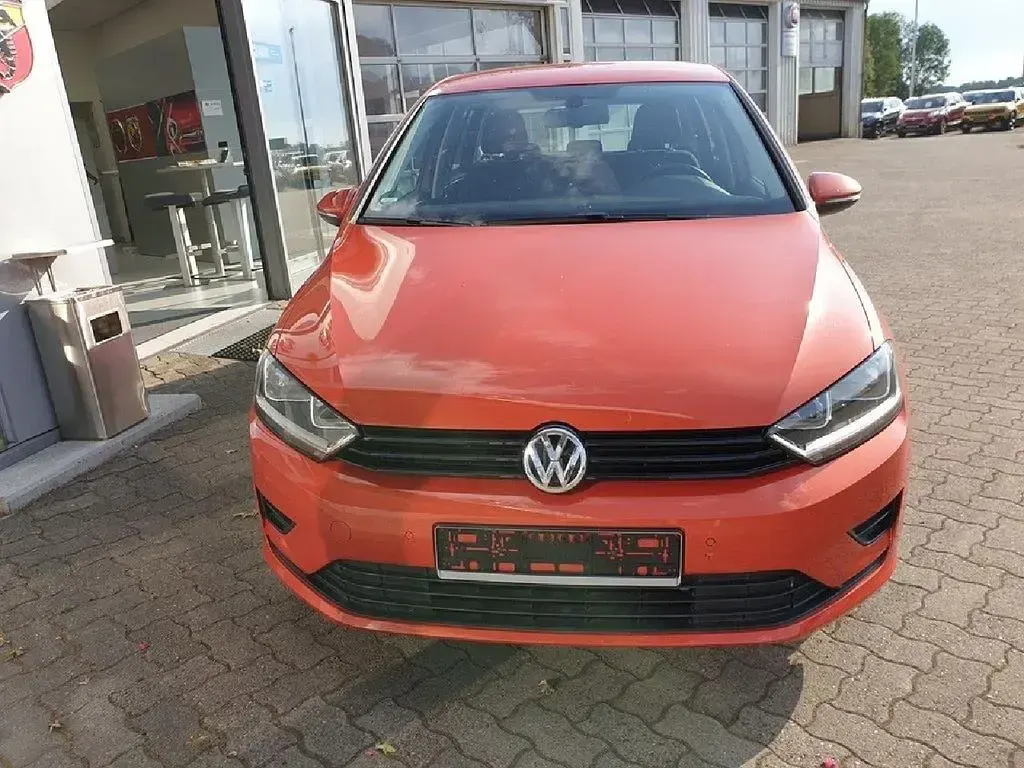 Gebraucht VW Golf Sportsvan Trendline 86 PS (63 kW) 2014 Habanero orange metallic Van / Kleinbus