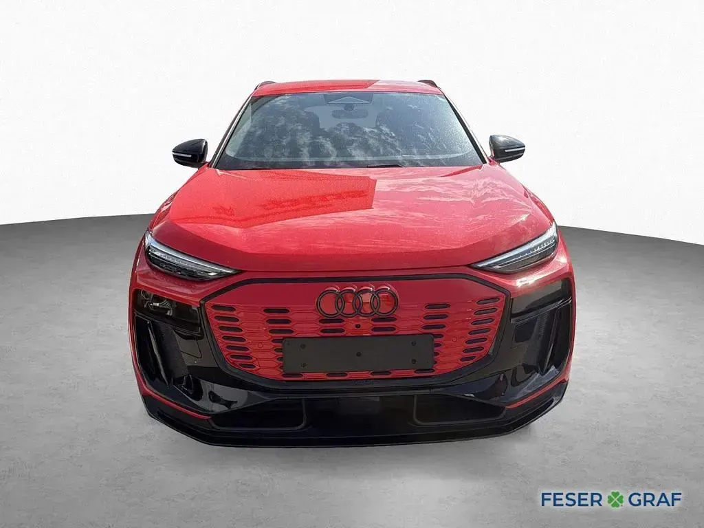 Gebraucht Audi Q6 e-tron S-Line 284 kW (387 PS) 2025 Rot SUV