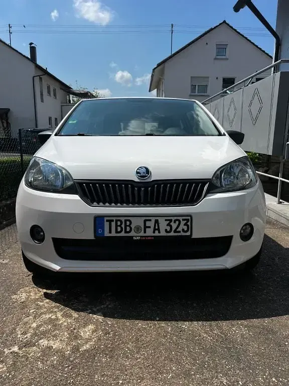 Gebraucht Skoda Citigo Active 75 PS (55 kW) 2015 Weiß Kleinwagen