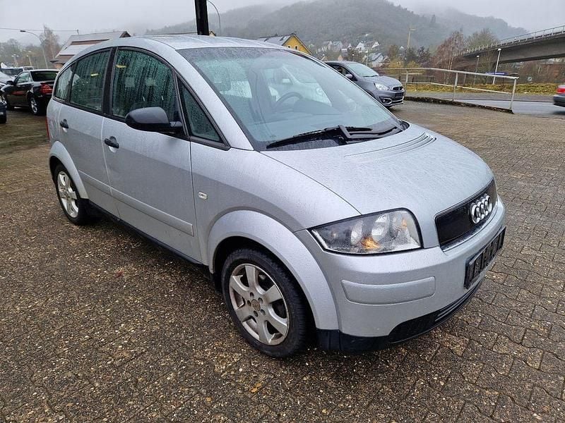 Silber Gebraucht 2001 Audi A2 Kleinwagen | 2.000 € (Superpreis) - Bild 1/4