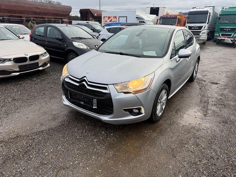 Gebraucht Citroën DS4 Chic 120 PS (88 kW) 2012 Grau Kleinwagen
