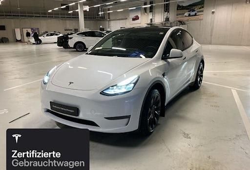 Gebraucht Tesla Model Y 273 kW (372 PS) 2023 Weiß SUV