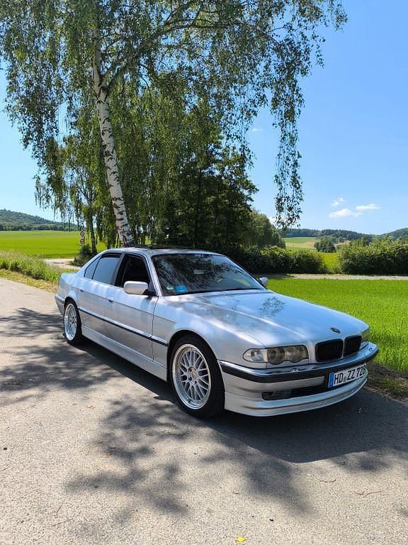Silber Gebraucht 2000 BMW 728 Sport Line Limousine | 7.500 € (Fairer Preis) - Bild 1/4