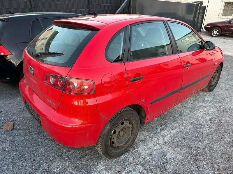 Gebraucht Seat Ibiza Fresh 64 PS (47 kW) 2004 Rot Kleinwagen
