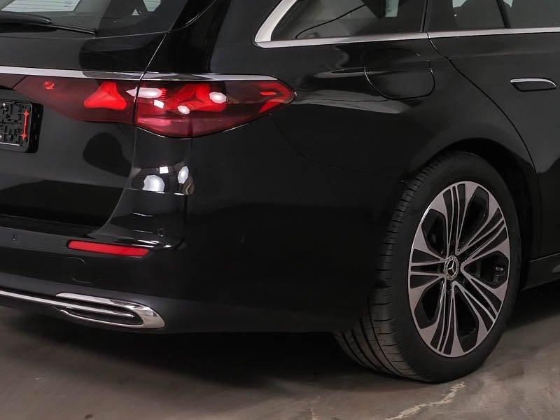Gebraucht Mercedes E300 Advanced Plus 198 PS (145 kW) 2025 Lack obsidianschwarz Kombi